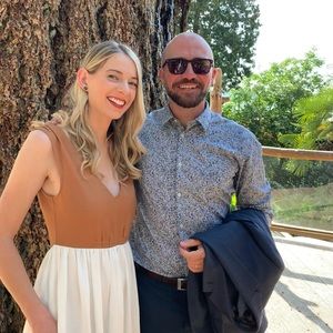 Meet your Posher, Suzanne